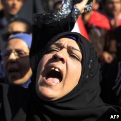 Mısır'da Askeri Rejime İtaatsizlik Çağrısı