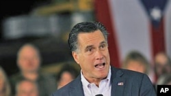 Mgombea wa Republikan na Gavana wa zamani wa Massachusetts Mitt Romney akizungumza kwenye mkutano wa kampeni huko Canton, Ohio.