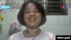 VOA phỏng vấn nhà hoạt động công đoàn trẻ Đỗ thị Minh Hạnh qua Skype