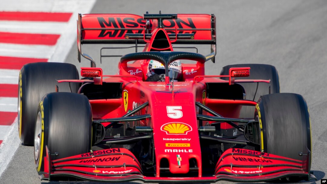Sebastian Vettel dari Scuderia Ferrari Mission Winnow berkendara selama sesi uji coba pra-musim Formula Satu di arena pacuan kuda Barcelona Catalunya di Montmelo, di luar Barcelona, Spanyol, Jumat, 21 Februari 2020, sebagai ilustrasi. (Foto: APJoan Monfort)