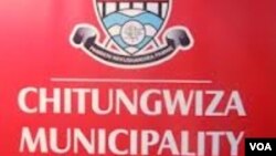 Meya weChitungwiza VaLovemore maiko vakasungwa vachipomerwa mhosva yekushandisa hofisi yavo zvisizvo.