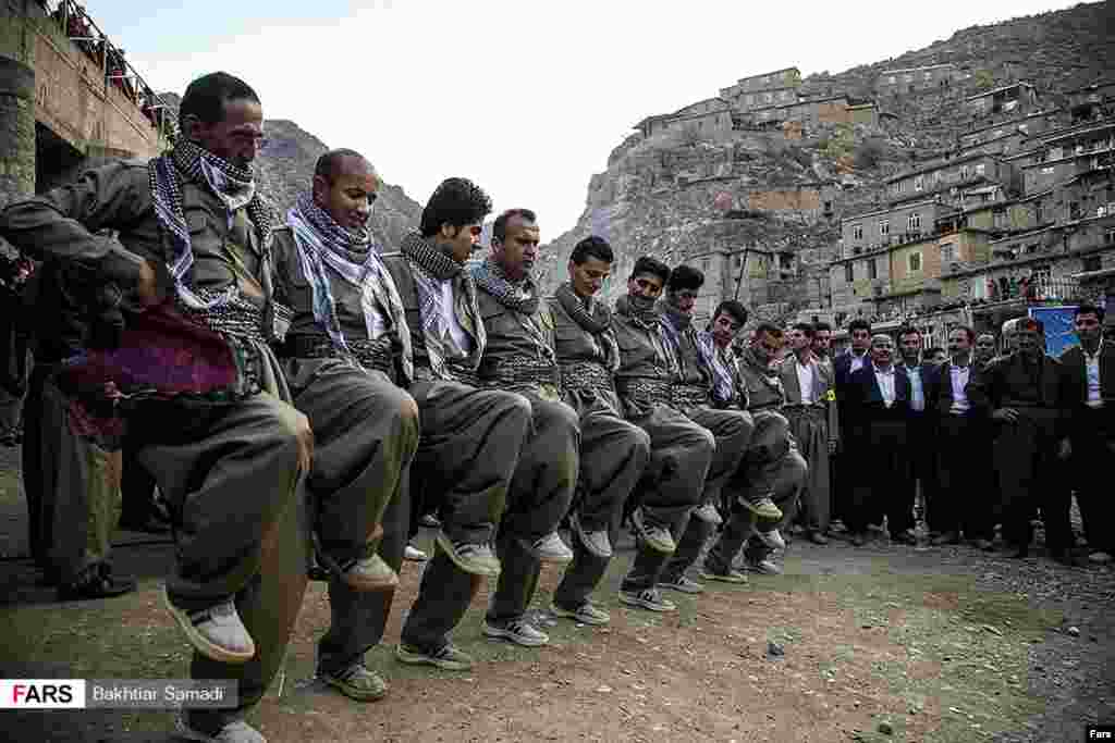 جشن نوروزی روستای پالنگان از توابع شهرستان کامیاران در استان کرستان ایران.