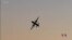 西雅圖機械師偷走空飛機 起飛後墜毀
