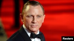 El actor Daniel Craig en la premiere mundial de la película "Skyfall". Royal Albert Hall, Londres, 23/10/12.