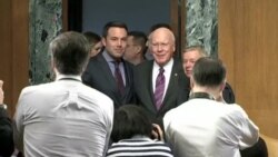 ကွန်ဂိုမင်းသားAffleck အမေရိကန်လွှတ်တော်မှာ စည်းရုံးမှု၊ One Direction အဖွဲ့ကနေ Zayn Malik နုတ်ထွက်...