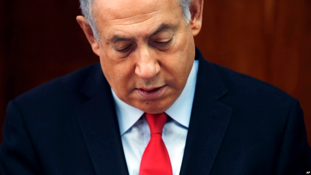 Premijer Izraela Benjamin Netanjahu na sastanku kabineta 13. novembra 2019. (Foto: AP/Ronen Zvulun-Pool) 