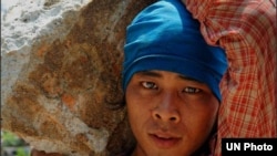 UNOPS report on Working conditions and force labour in Myanmar labour market 