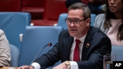 美国常驻联合国代表迈克·华尔兹在联合国大会第八十届会议期间向高级别安全理事会巴勒斯坦和以色列问题发表讲话。（2026年9月23日）