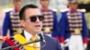 ARCHIVO - El presidente ecuatoriano Daniel Noboa habla durante una ceremonia militar en Quito, Ecuador, el 27 de febrero de 2025.