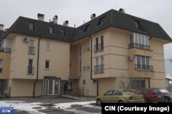 Stan Sade Ajnadžić u sarajevskom naselju Šip je jedna od četiri nekretnine koje njen suprug nije naveo u prijavi koju je poslao Vladi KS (Foto: CIN)