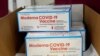 Se observan dosis empacadas de la vacuna COVID-19 en el centro de distribución de McKesson en Olive Branch, Mississippi, EE. UU. [Foto de archivo].