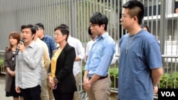 香港民間人權陣線召集人區諾軒公佈11月6日反釋法遊行詳請。(美國之音湯惠芸)
