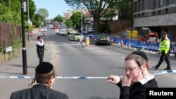 حمبه یهودستیزانه در بریتانیا (۹ اردیبهشت)