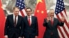 中国副总理刘鹤与美国贸易代表莱特希泽和财政部长姆努钦2019年5月1日在北京举行贸易会谈。
