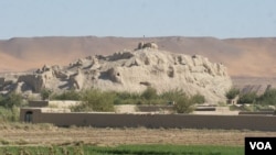 حدود ۶۰۰ خانواده از گیزاب بیجا شده است