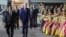Presiden AS Joe Biden disambut dengan tarian Bali saat tiba di bandara Internasional Ngurah Rai di Bali, Minggu 13 November 2022 untuk KTT G20 (foto: Reuters).