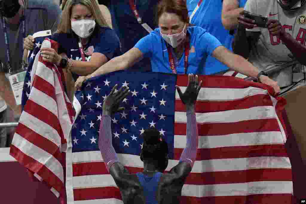 Athing Mu of United States celebrates after winning the final of the women&#39;s 800-meters at the 2020 Summer Olympics in Tokyo, Japan.