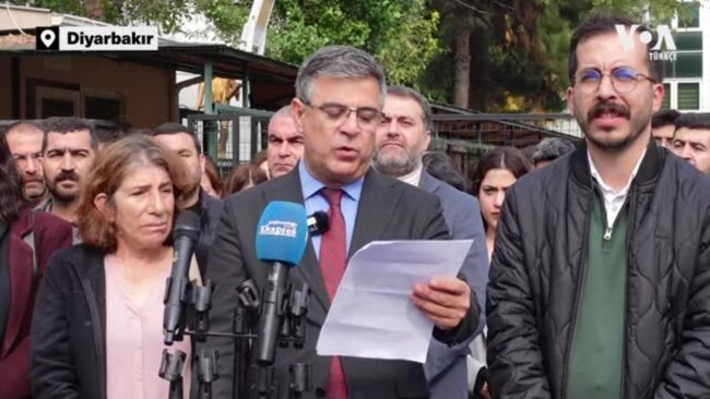 Diyarbakır'daki sivil toplum kuruluşlarından kayyum atamalarına tepki