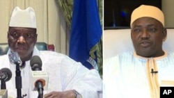 Tsohon shugaban Gambia Jammeh daga hagu da sabon shugaba Barrow daga dama