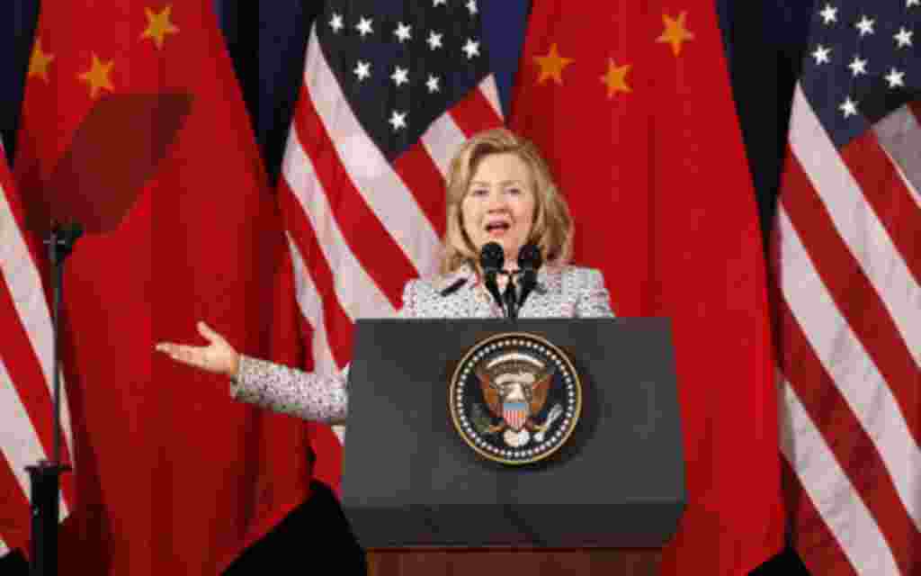 U.S. Secretary of State Hillary Clinton speaks during the third annual U.S.-China Strategic and Economic Dialogue (S&ED) at the Department of the Interior in Washington May 9, 2011. REUTERS/Kevin Lamarque (UNITED STATES - Tags: BUSINESS)