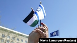 Ilustrasi - Perdana Menteri Palestina Mohammad Shtayyeh menyatakan keyakinannya bahwa solusi dua negara masih mungkin diwujudkan. (REUTERS/Kevin Lamarque KL)
