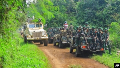 Patrouille mixte ONU-FARDC près de la zone d'une attaque aux ADF à environ 30 km de Beni, en République démocratique du Congo, le 23 juillet 2021.