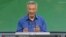 Perdana Menteri Singapura Lee Hsien Loong melanjutkan pidatonya setelah meninggalkan podium sebelumnya karena merasa lemas dalam perayaan Hari Nasional Singapura (21/8). 