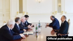 İlham Əliyev Minsk qrupunun həmsədrləri ilə görüşüb
