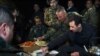 Presiden Suriah Kunjungi Garis Depan Dalam Perang Saudara