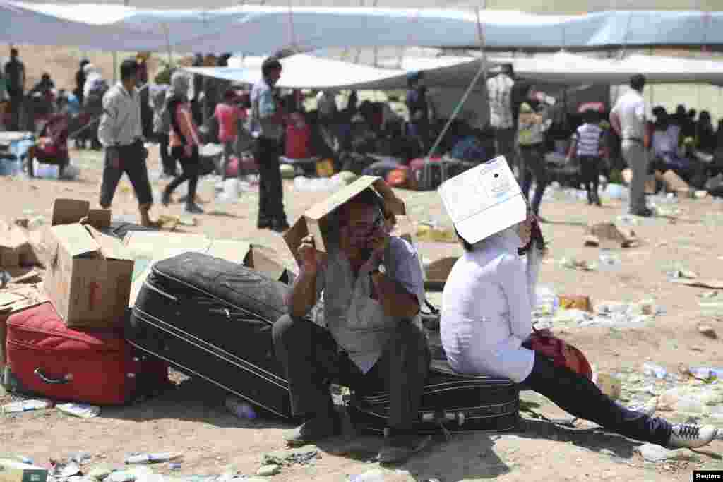 گزشتہ تین روز میں 30 ہزار سے زائد شامی پناہ گزین عراق کے علاقے کردستان پہنچ گئے ہیں۔