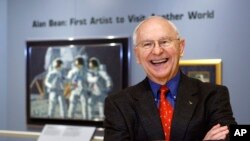Amerikalı astronavt Alan Bin