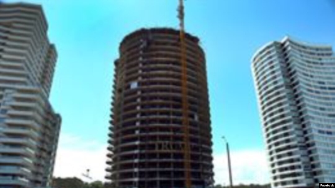 La construcción de la Torre Trump en Punta del Este, Uruguay, comenzó en 2014.