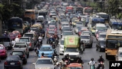 Kemacetan lalu lintas di Bangkok. Kendaraan dari anggota keluarga kerajaan dianggap memperparah kemacetan. (Foto: AFP)