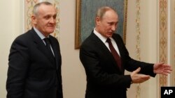 Александр Анкваб и Владимир Путин