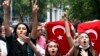 Taksim Protestoları Devletin Zirvesinde Farklı Algılanıyor