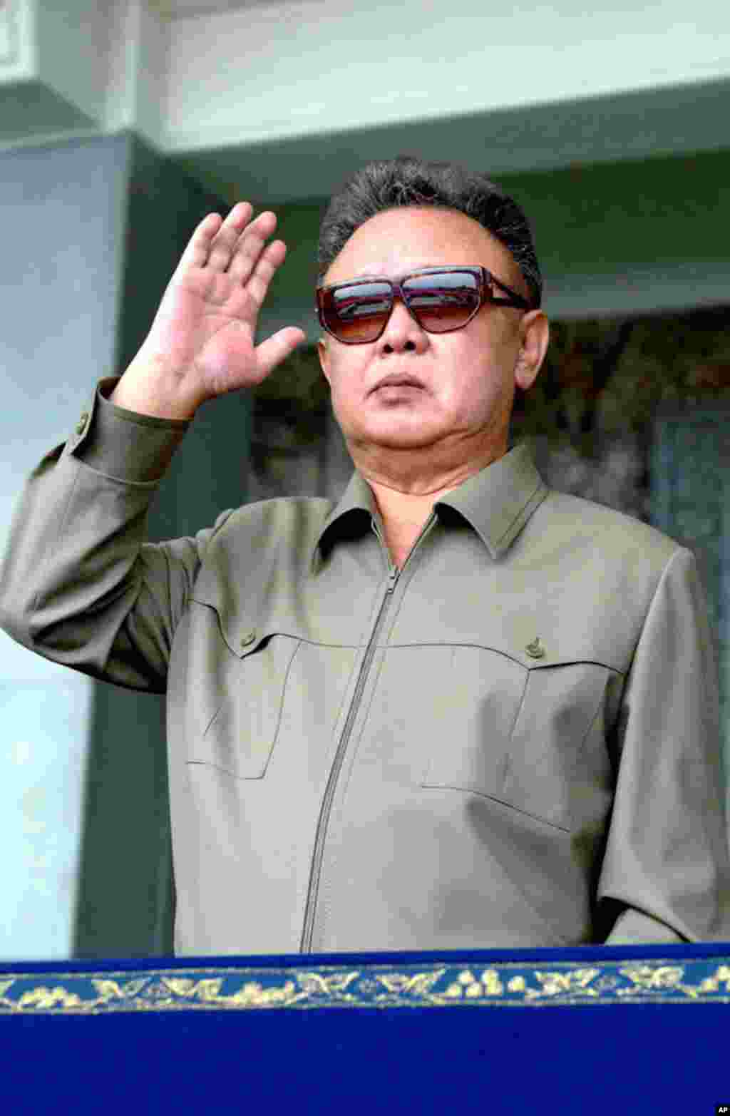 North Korean leader Kim Jong-Il at a military parade to celebrate the 63rd founding anniversary of the Democratic People's Republic of Korea in Pyongyang, September 9, 2011. (AFP)