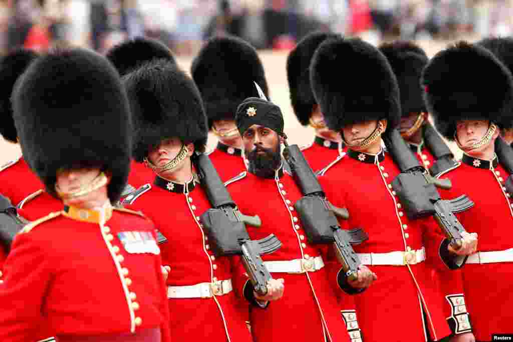 The Household Division, led by the Coldstream Guards rehearse Trooping the Colour for the Colonel&#39;s Review ahead of the Queen&#39;s birthday parade next week, on Horseguards Parade in central London, June 2, 2018.