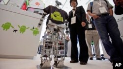 Google ha comprado ocho compañías especializadas en el desarrollo de robots en los últimos meses.