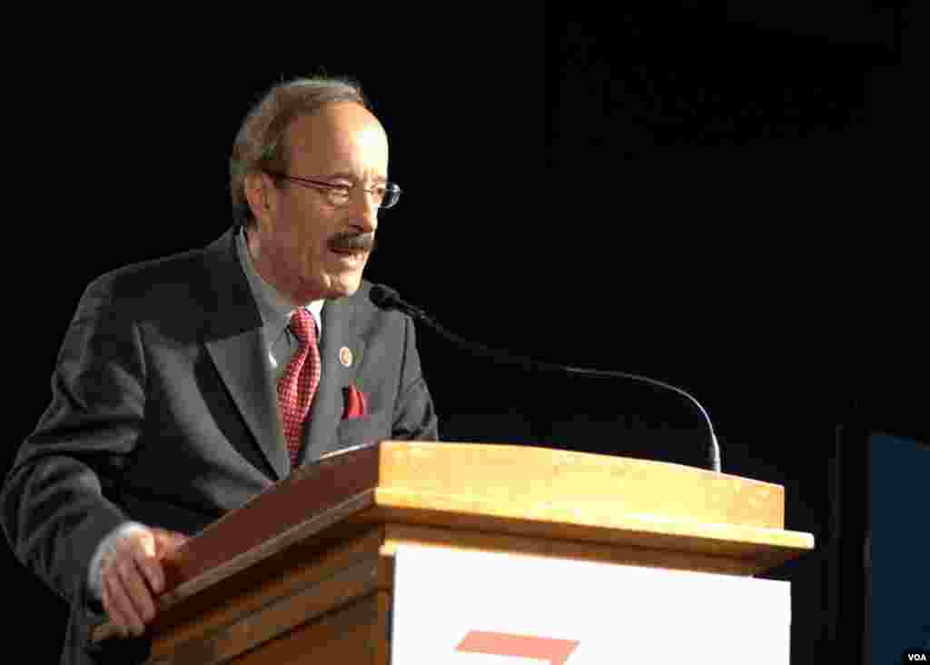 New York Congressman Eliot Engel&nbsp;speaking at the ceremony