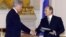 Los presidentes Bill Clinton y Vladimir Putin en Moscú en junio de 2000.