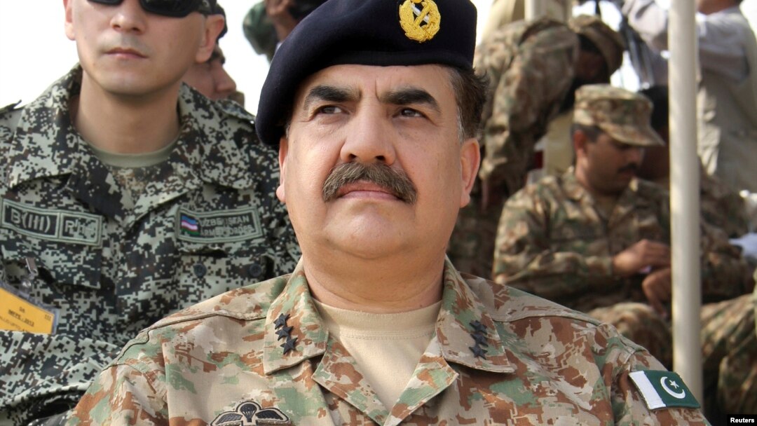 Letnan Jendral Raheel Sharif (foto) resmi menjabat sebagai panglima militer Pakistan yang baru pada hari Jumat 29/11/2013.