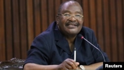 UMnu. Obert Mpofu