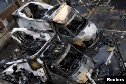 نخست‌وزیر بریتانیا این اقدام را «یهودی‌ستیزانه» خوانده است