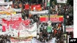 Yunanistan'da Kriz Küresel Ekonomiyi Etkiliyor