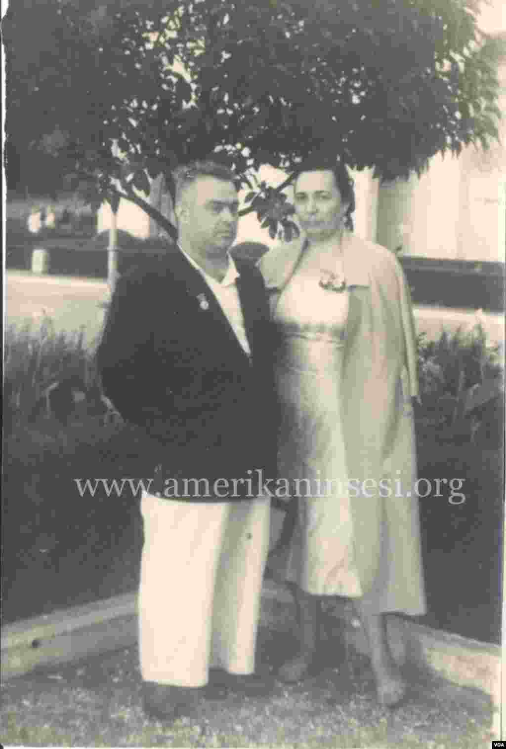 Lütfəli Abdullayev xanımı Sevda Pepinova ilə