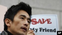 South Korean actor Cha In-pyo delivers a speech during a rally against the Chinese government's arrest of North Korean refugees, near the Chinese Embassy in Seoul, South Korea, Feb. 21, 2012.