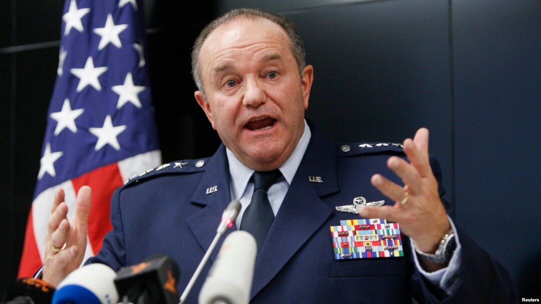 FILE - U.S. Air Force General Philip Breedlove, pictured at a Kyiv news conference in November 2014, says Russia is seeking to tighten its grip on separatist fighters "because there was disunity" inn some earlier attacks.