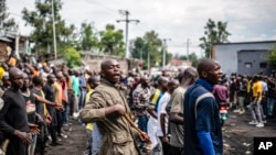 FILE —FILE - Democratic Republic of the Congo youth get the first steps of basic military training in Goma, eastern DRC, November 7, 2022. More than 3,000 new Congolese military recruits began training as the army steps up its fight against the M23 rebels in the country's east..