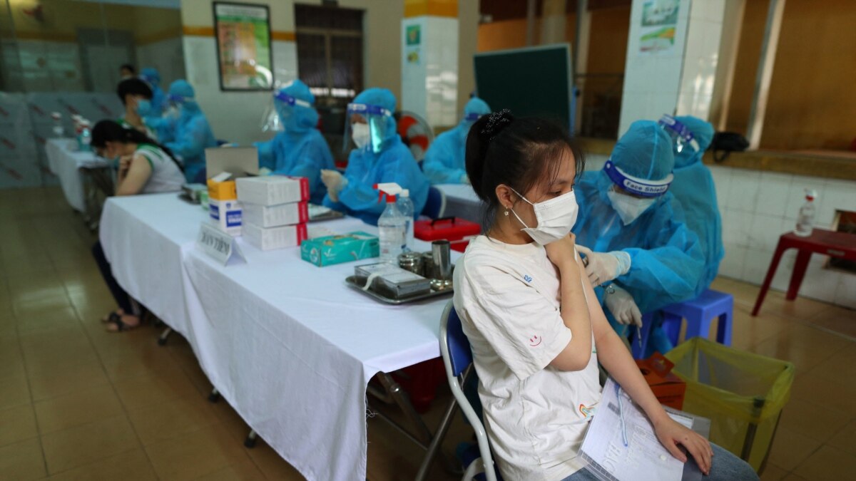 Thêm 1 ca tử vong sau khi chích vaccine Pfizer ở Lào Cai
– VOA