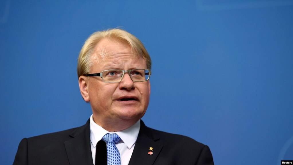 Bộ trưởng Quốc phòng Thụy Điển Peter Hultqvist.